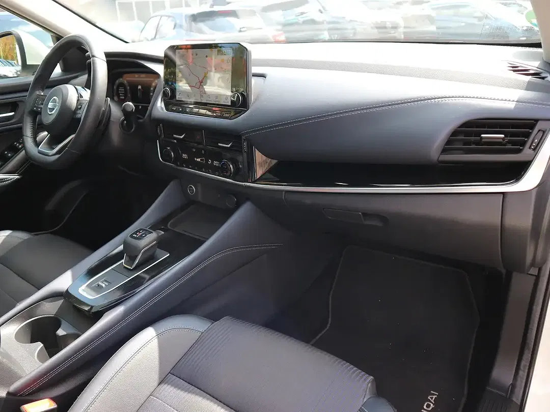 Nissan Qashqai 1.3 DIG-T MHEV Premiere Edition - Thumbnail 20