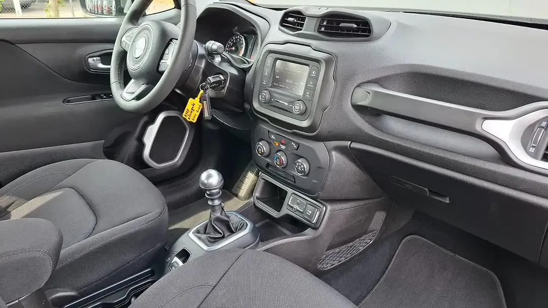 Jeep Renegade Longitude - Thumbnail 12