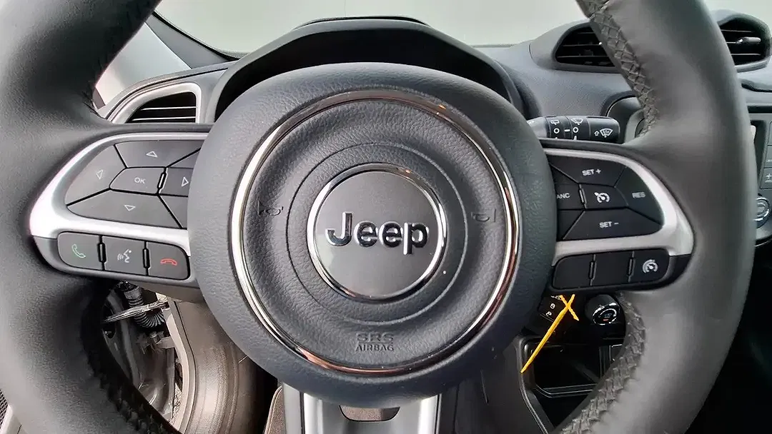 Jeep Renegade Longitude - Thumbnail 14