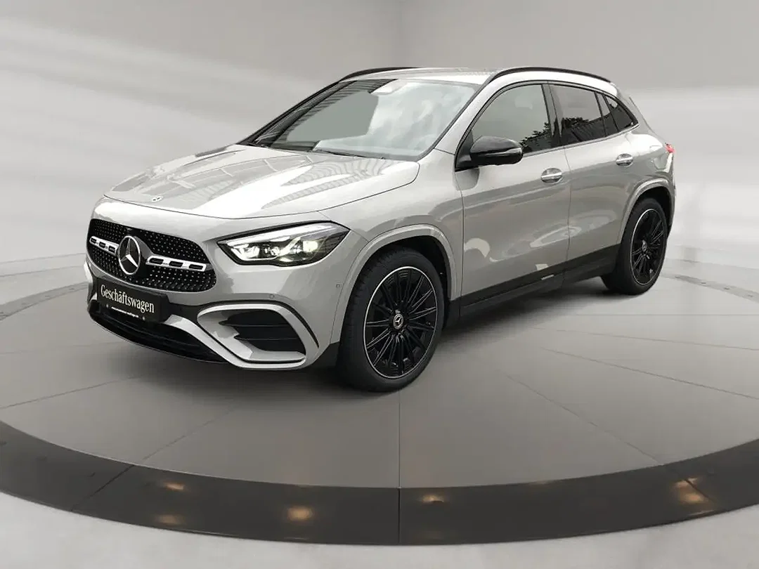 Mercedes-Benz GLA 180 AMG MBUX Night - Afbeelding 1