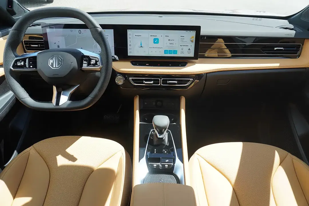 MG HS 1.5 T-GDI AUT Luxury - Thumbnail 9