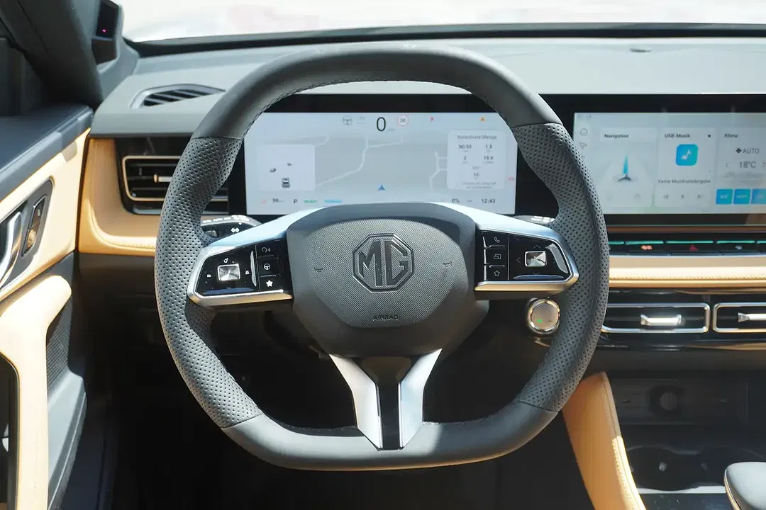 MG HS 1.5 T-GDI AUT Luxury - Thumbnail 11