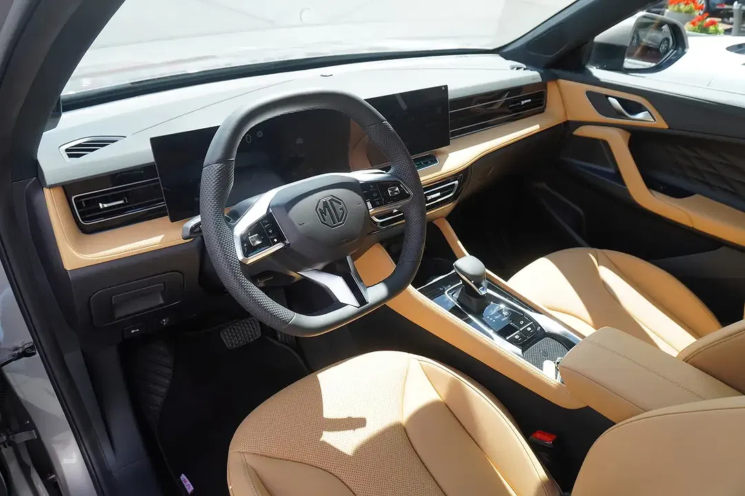 MG HS 1.5 T-GDI AUT Luxury - Thumbnail 8