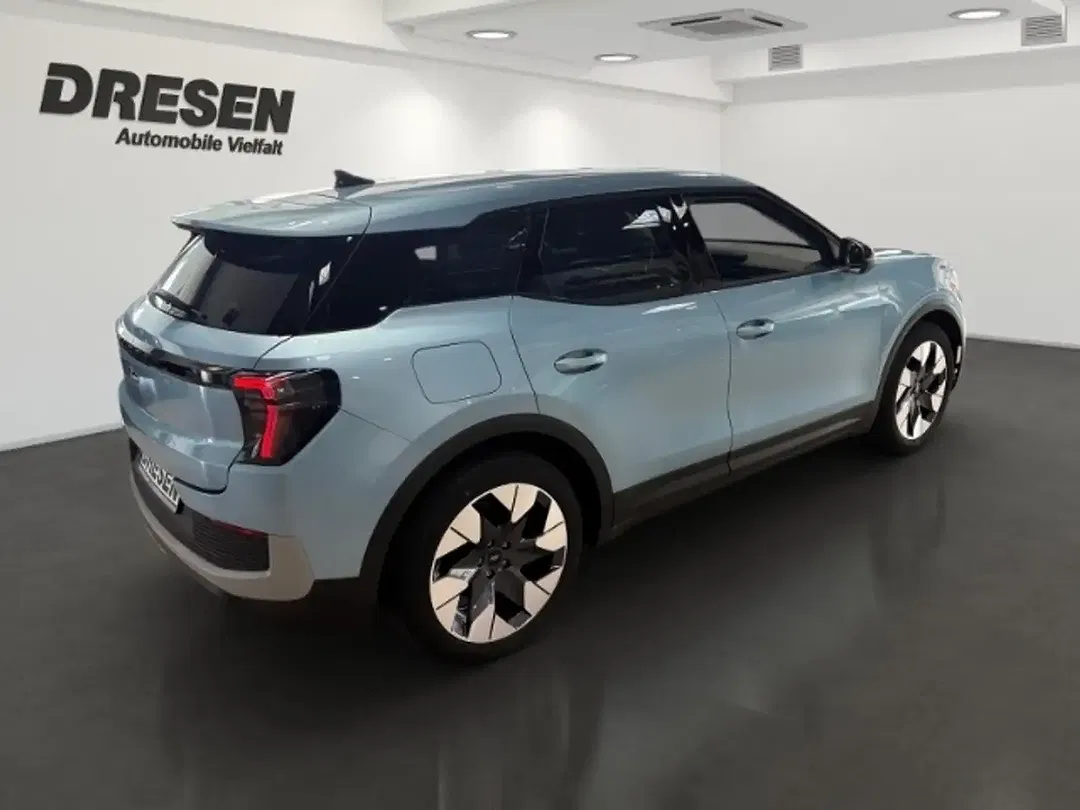 Ford Explorer Premium - Thumbnail 4