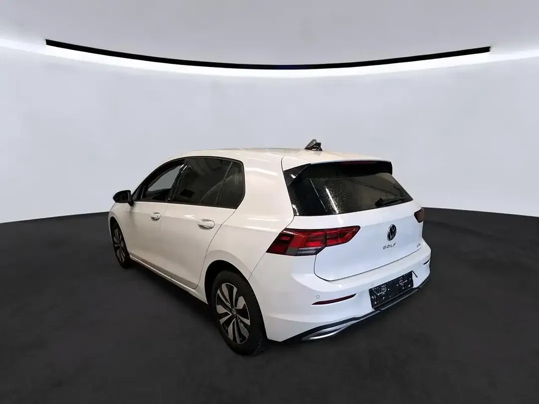 Volkswagen Golf 1.0 eTSI DSG Move - Thumbnail 4