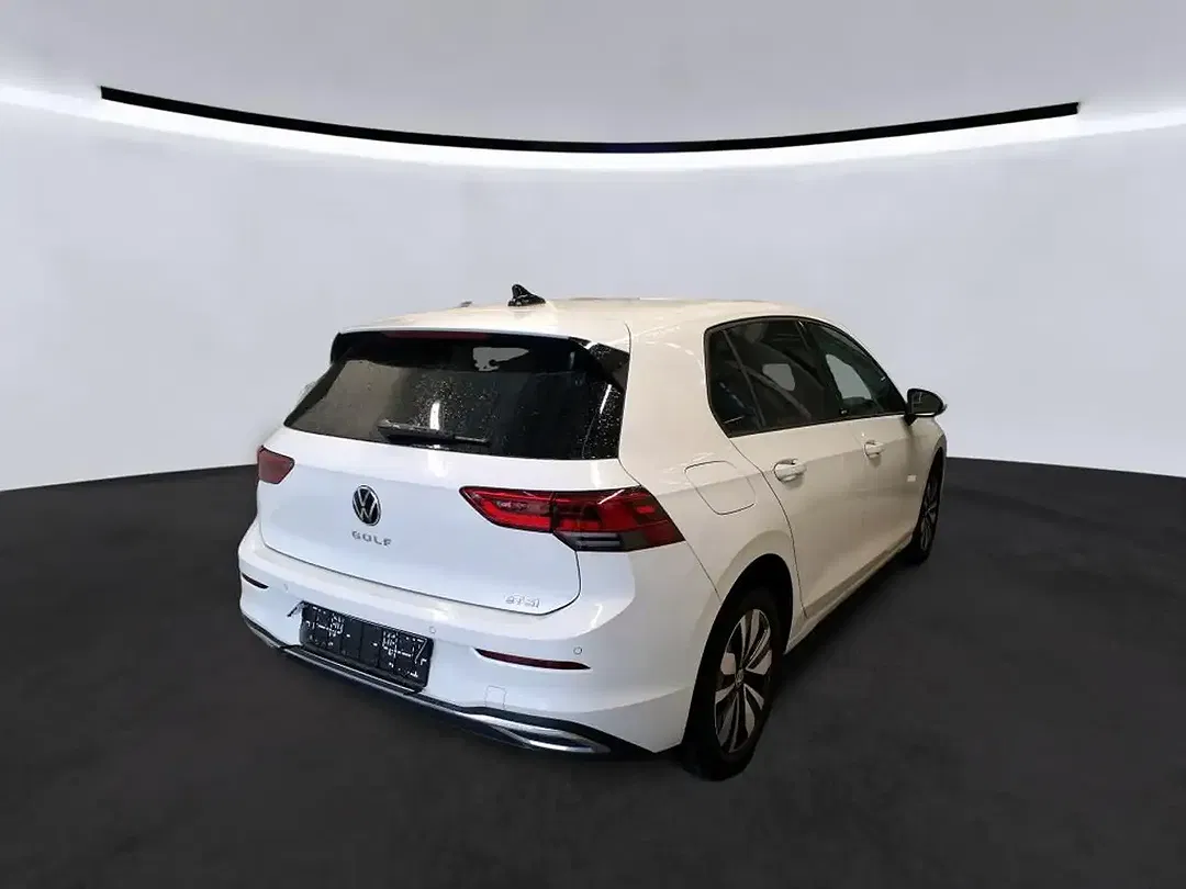 Volkswagen Golf 1.0 eTSI DSG Move - Thumbnail 5