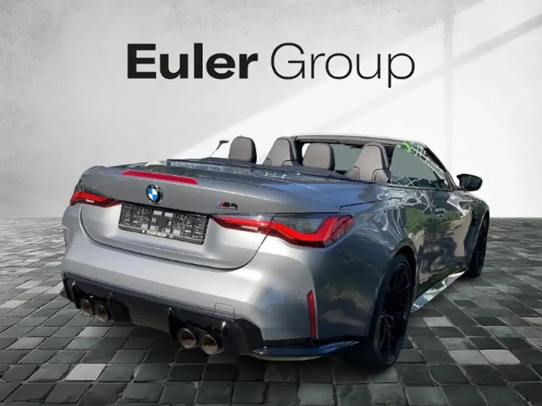 BMW M4 Competition Convertible - Thumbnail 4