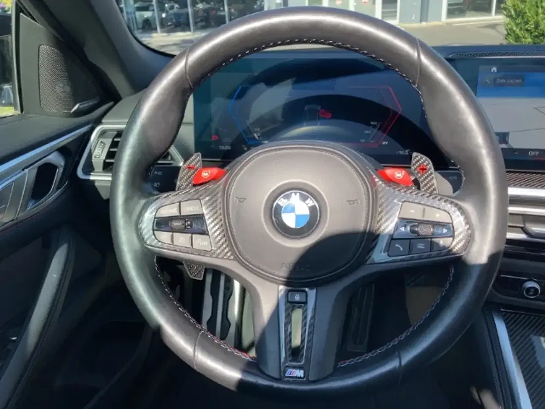 BMW M4 Competition Convertible - Thumbnail 9