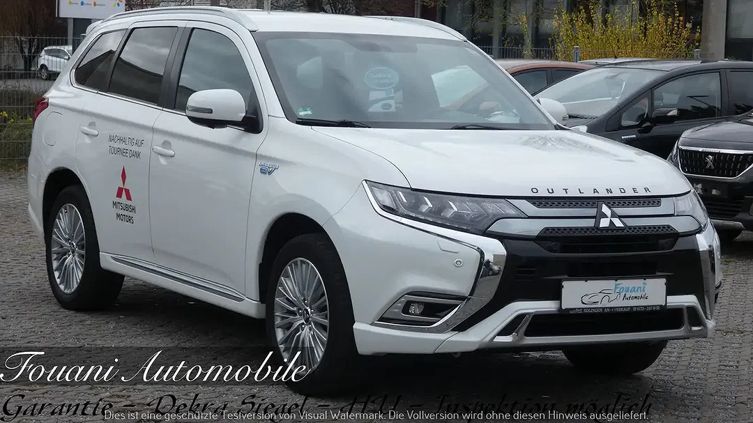 Mitsubishi Outlander PHEV 4WD Plus Spirit - Afbeelding 1