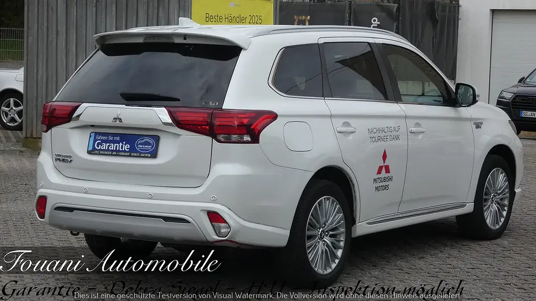 Mitsubishi Outlander PHEV 4WD Plus Spirit - Thumbnail 7