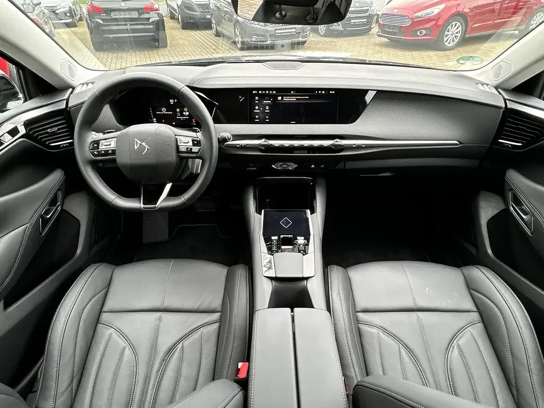 DS Automobiles DS 4 - Thumbnail 8