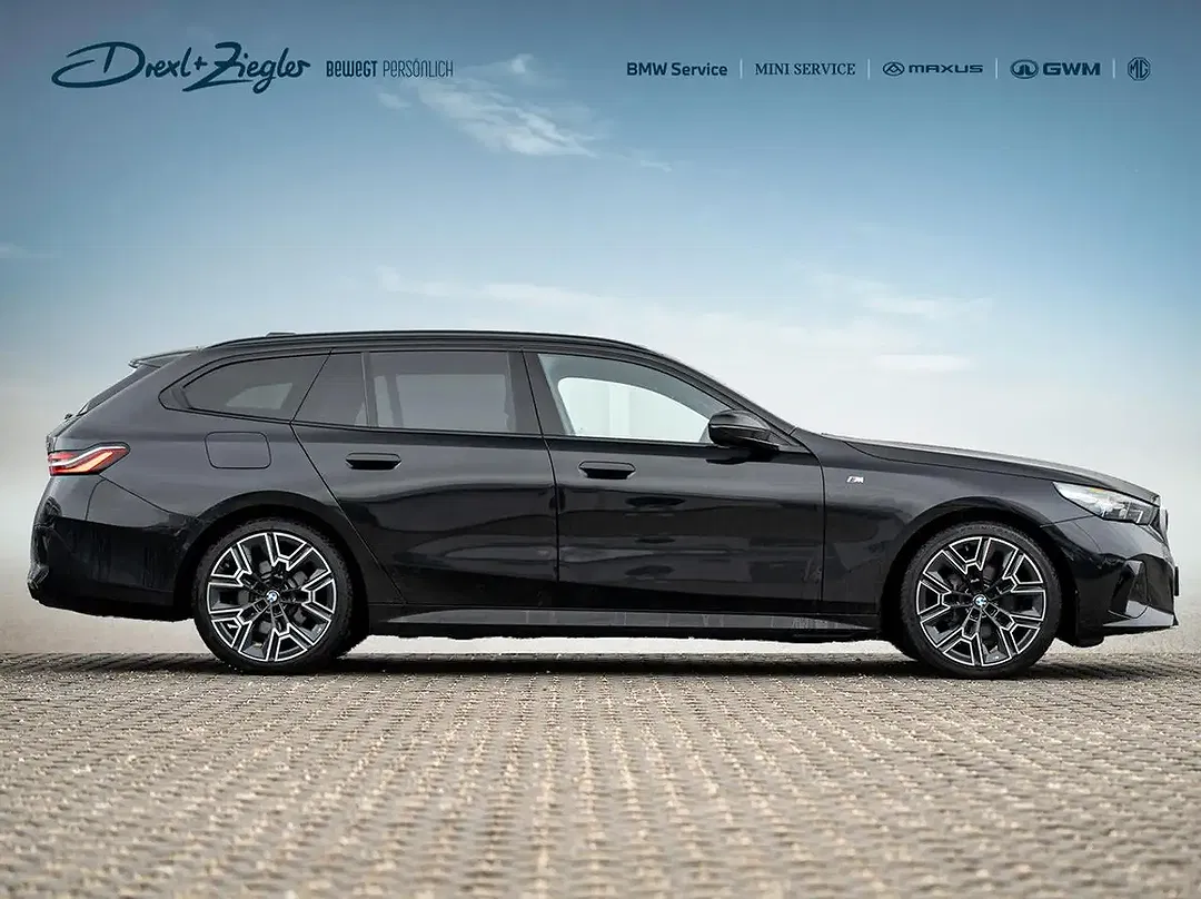 BMW 520 Touring M Sport - Thumbnail 3