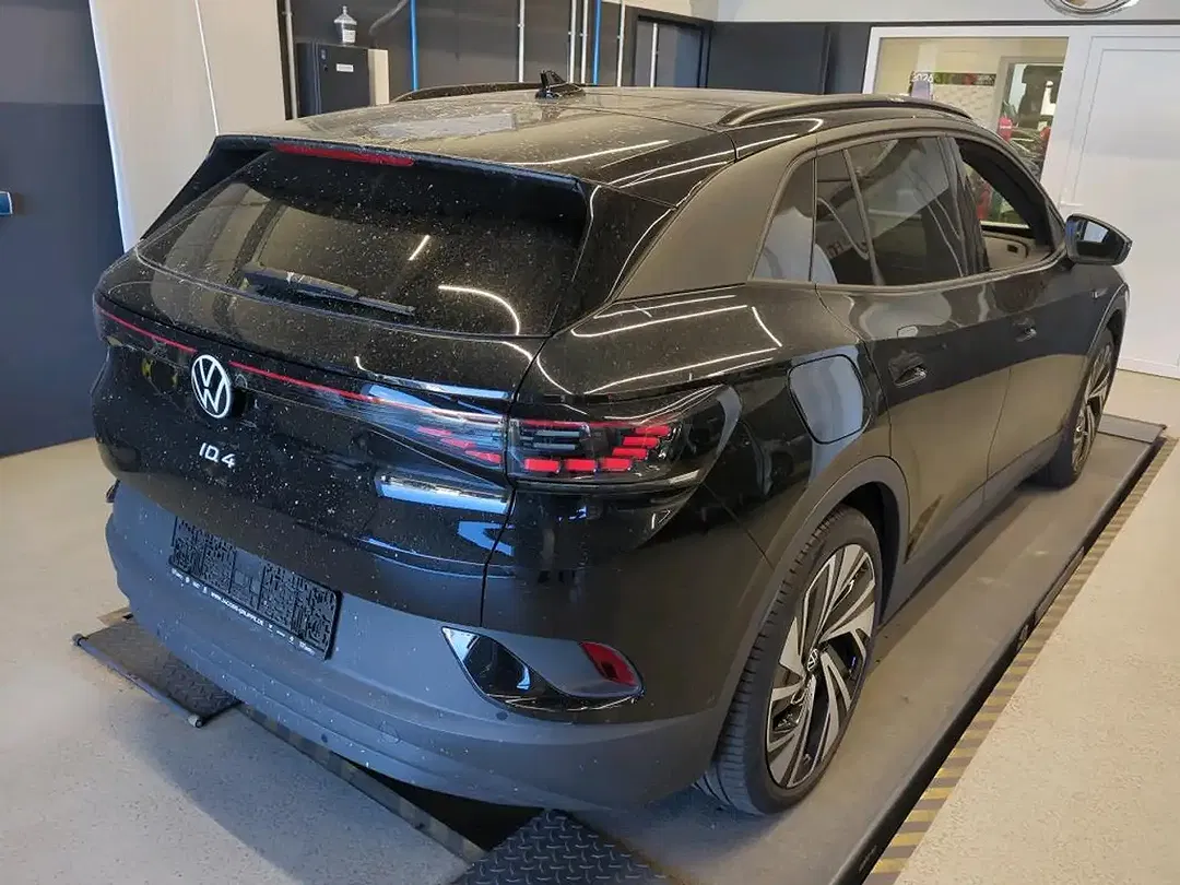 Volkswagen ID.4 Pro Performance - Thumbnail 5