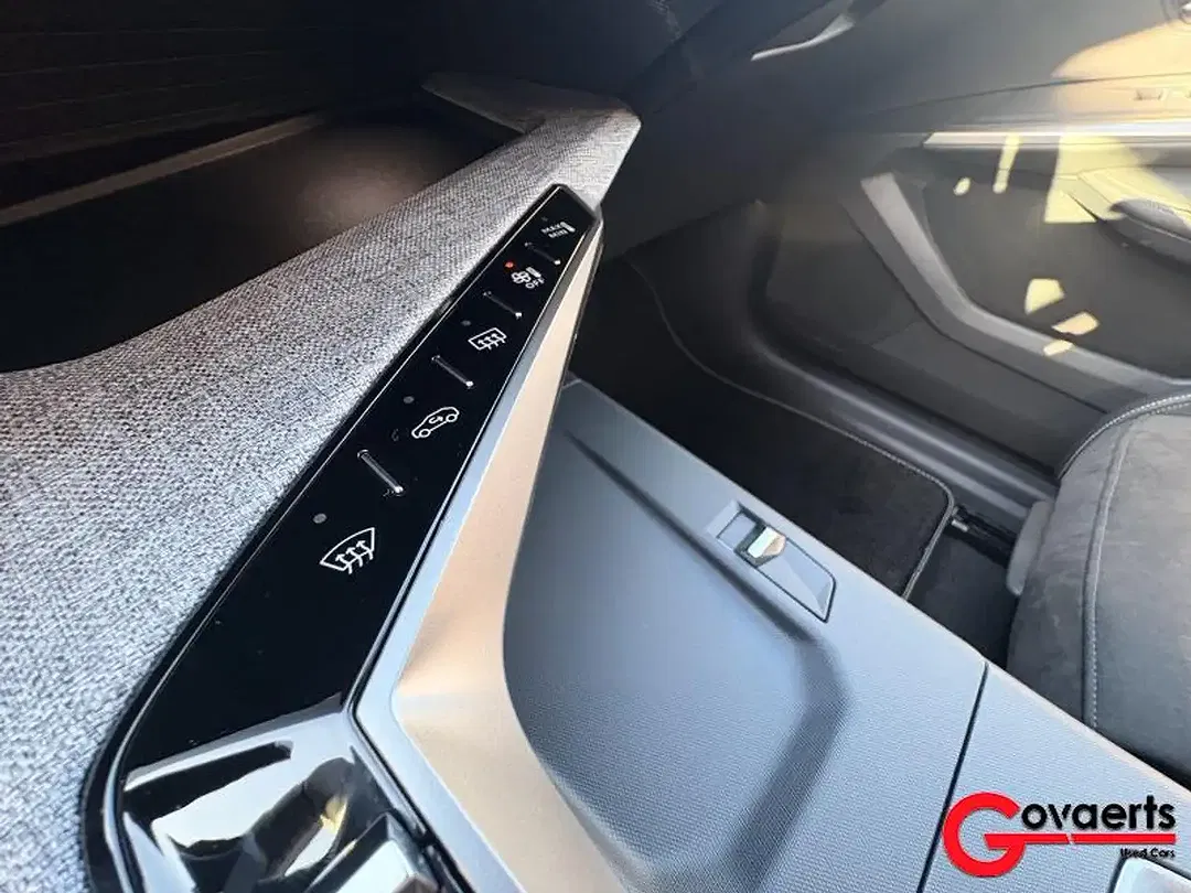 Peugeot 3008 GT - Thumbnail 15