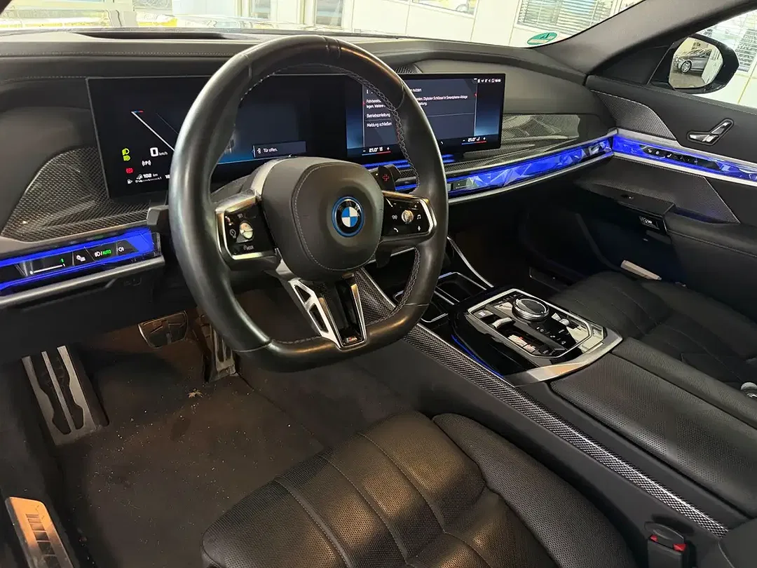 BMW 760 xDrive - Thumbnail 17