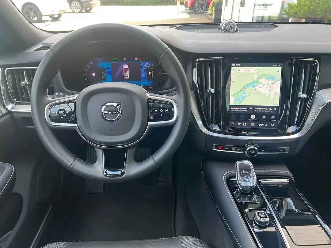 Volvo V60 T8 AWD Recharge Plus Dark - Thumbnail 13
