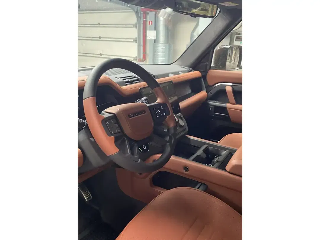 Land Rover Defender P635 4.4 V8 OCTA 110 - Thumbnail 12