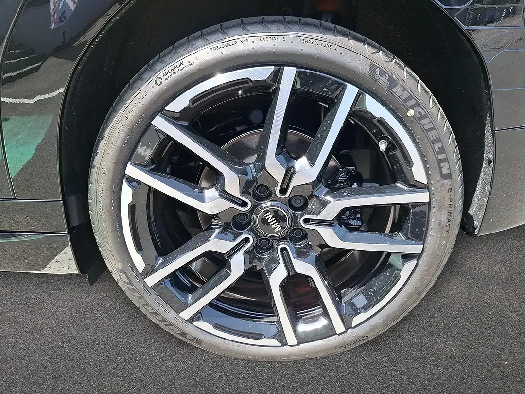 MINI Aceman JCW Trim - Thumbnail 18