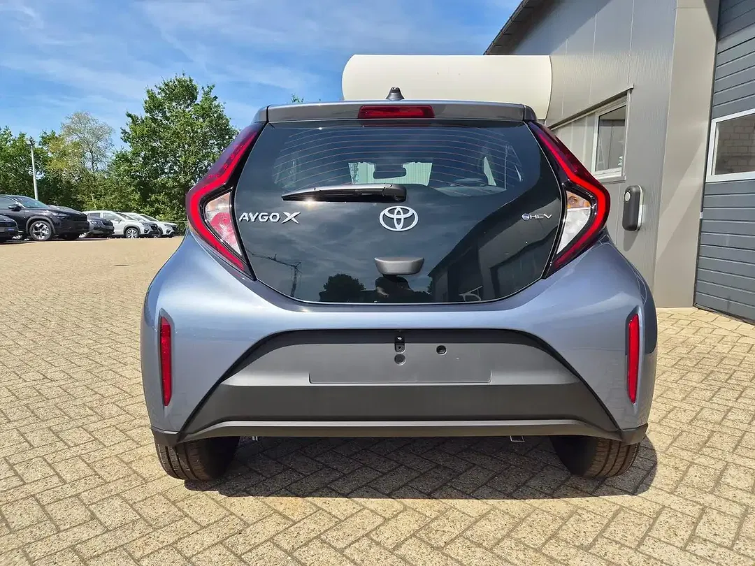 Toyota Aygo X 1.5 AUT Hybrid - Thumbnail 4