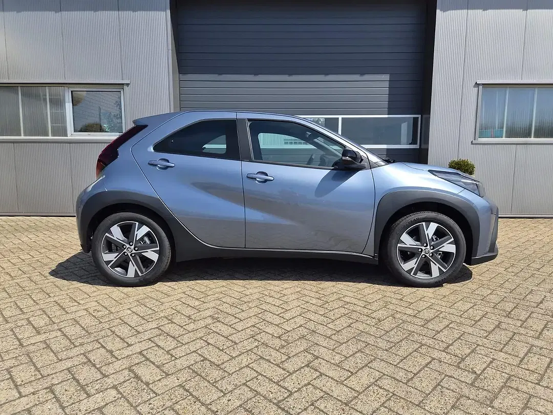 Toyota Aygo X 1.5 AUT Hybrid - Thumbnail 6