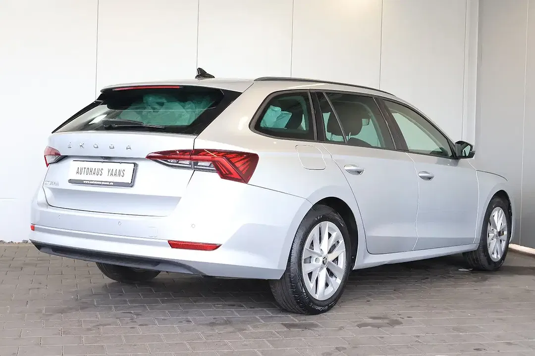 Skoda Octavia 2.0 TDI - Thumbnail 4