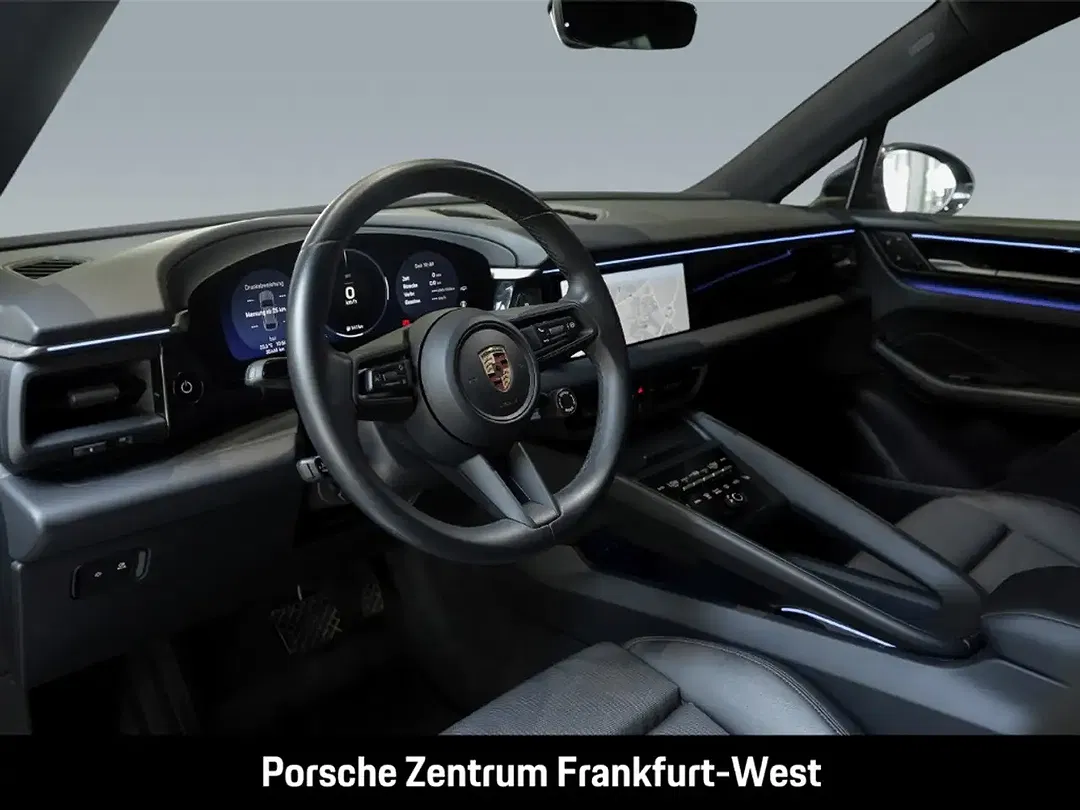 Porsche Macan 4 - Thumbnail 11