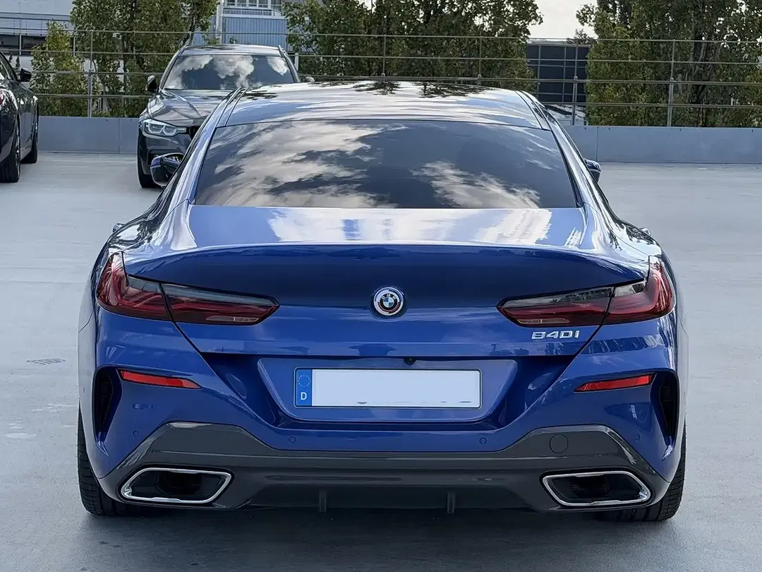 BMW 840 Gran Coupe - Thumbnail 12