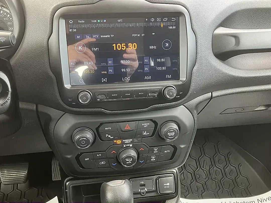 Jeep Renegade 1.3 MultiAir T4 Longitude - Thumbnail 14