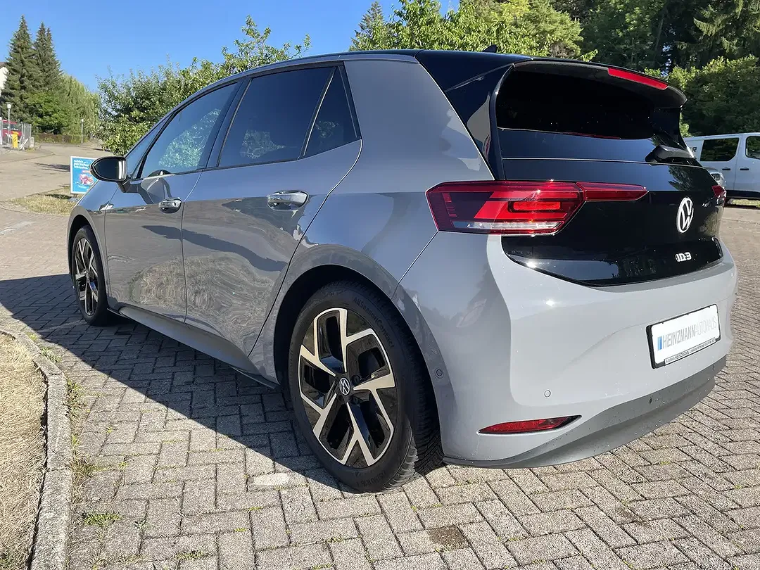 Volkswagen ID.3 Pro - Thumbnail 3