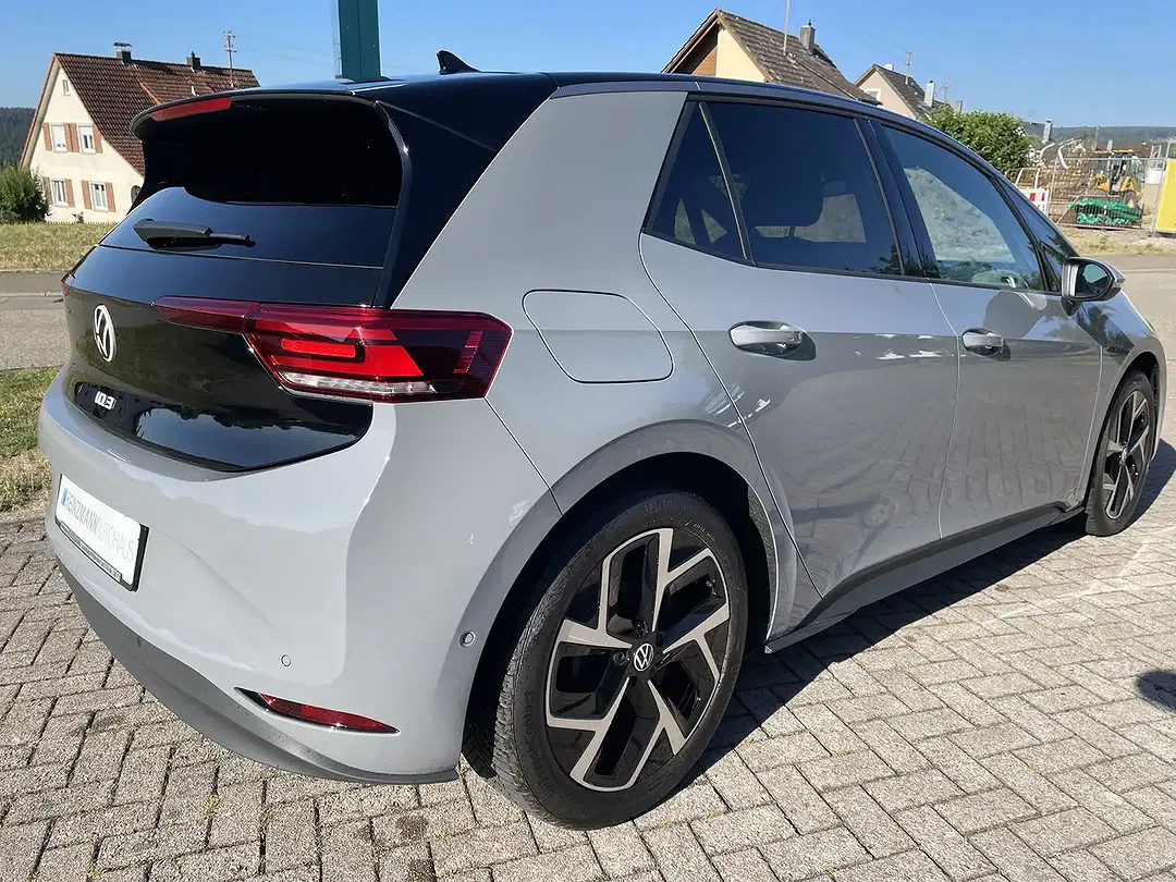 Volkswagen ID.3 Pro - Thumbnail 4