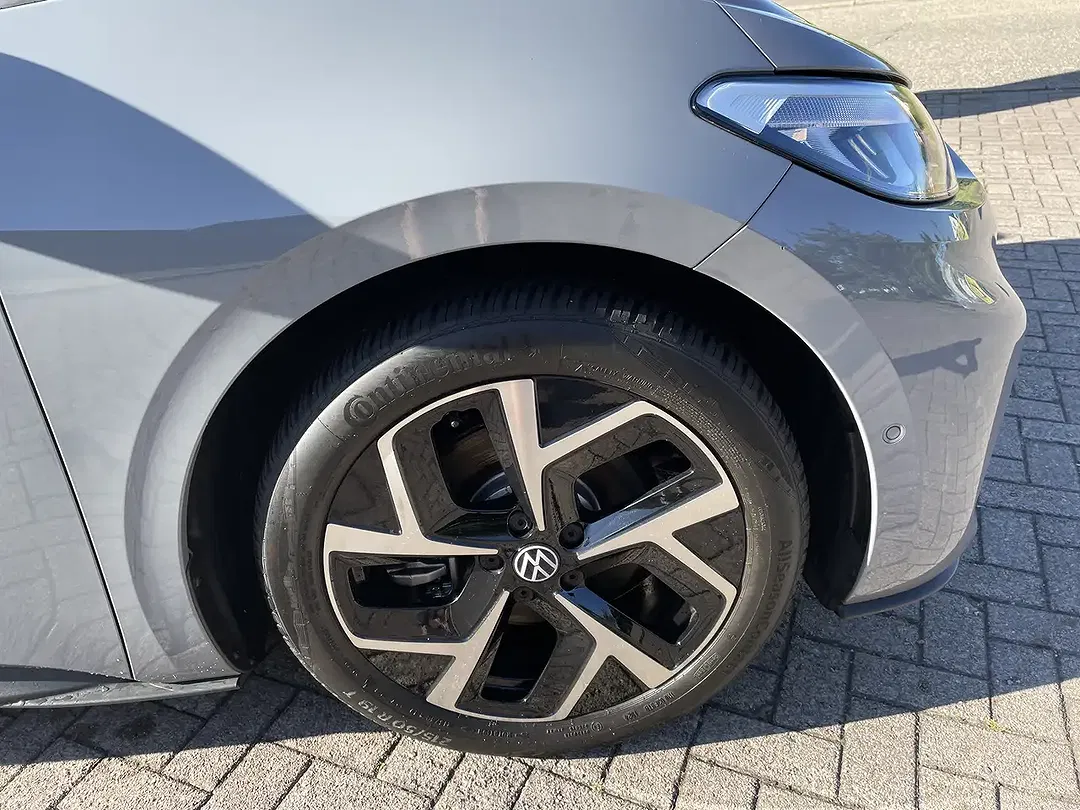 Volkswagen ID.3 Pro - Thumbnail 6