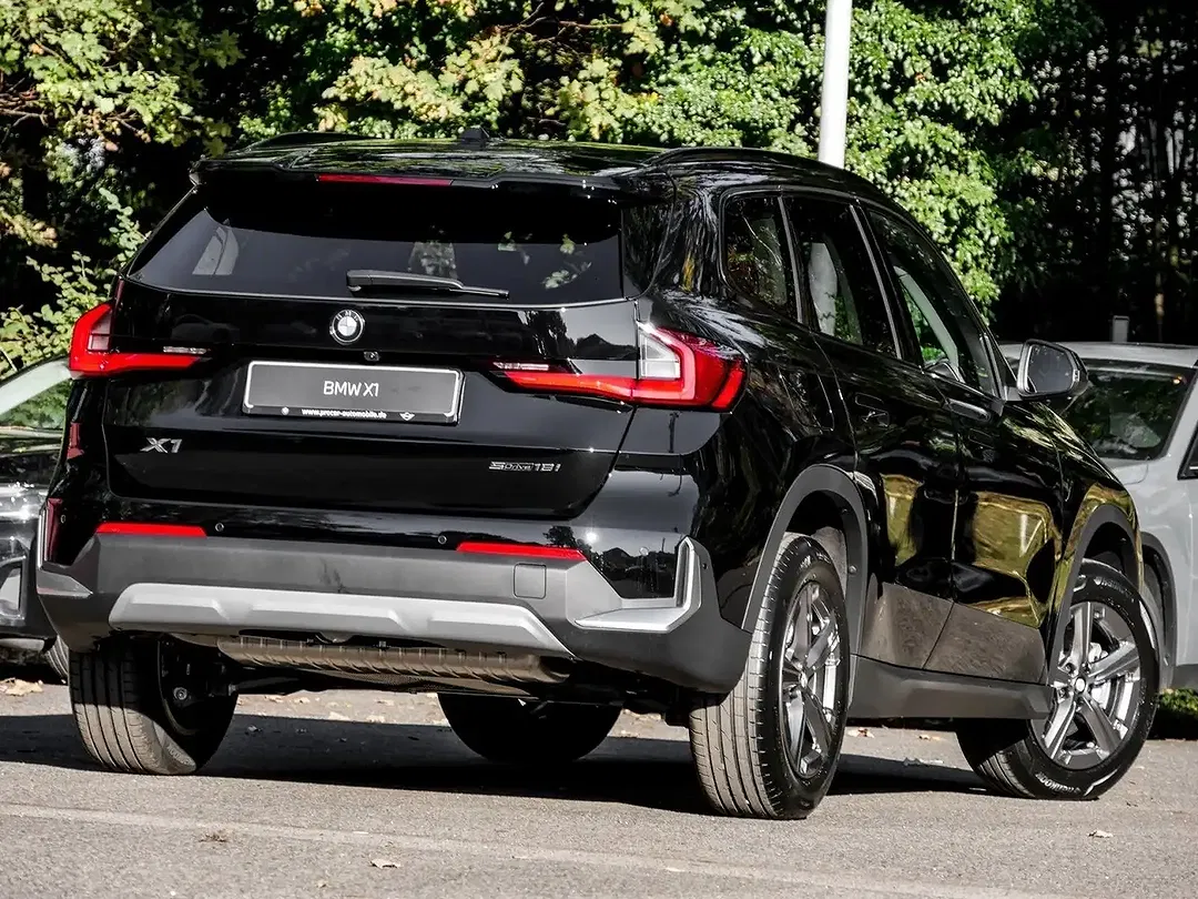BMW X1 sDrive - Thumbnail 2