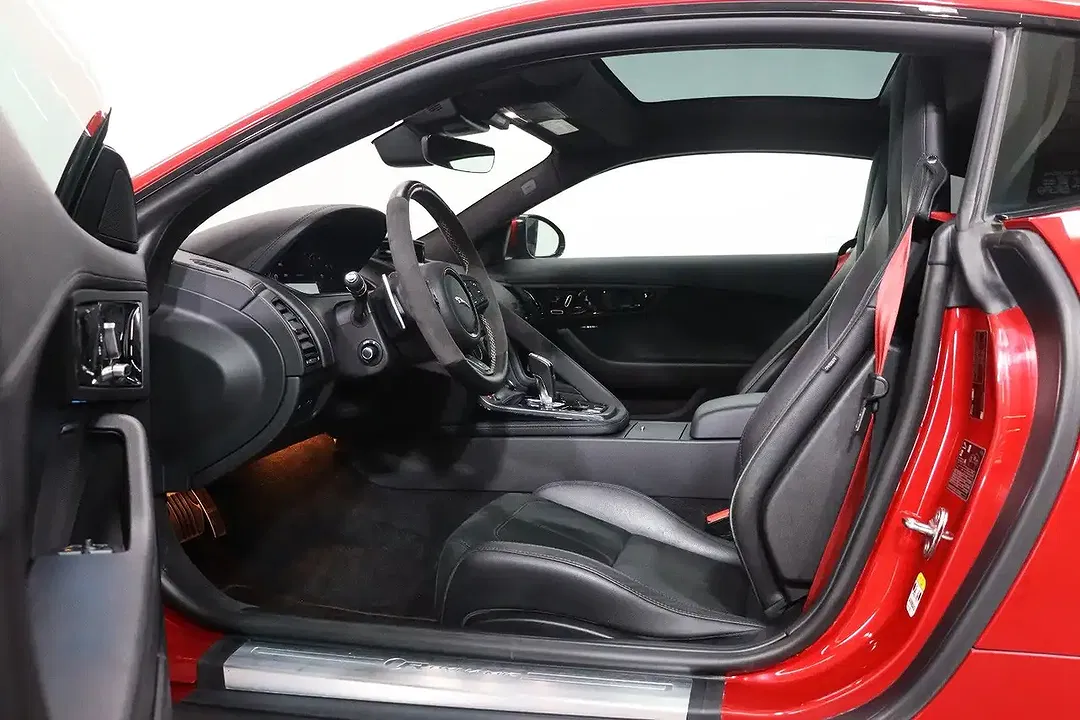 Jaguar F-Type Coupe R-Dynamic Black - Thumbnail 13