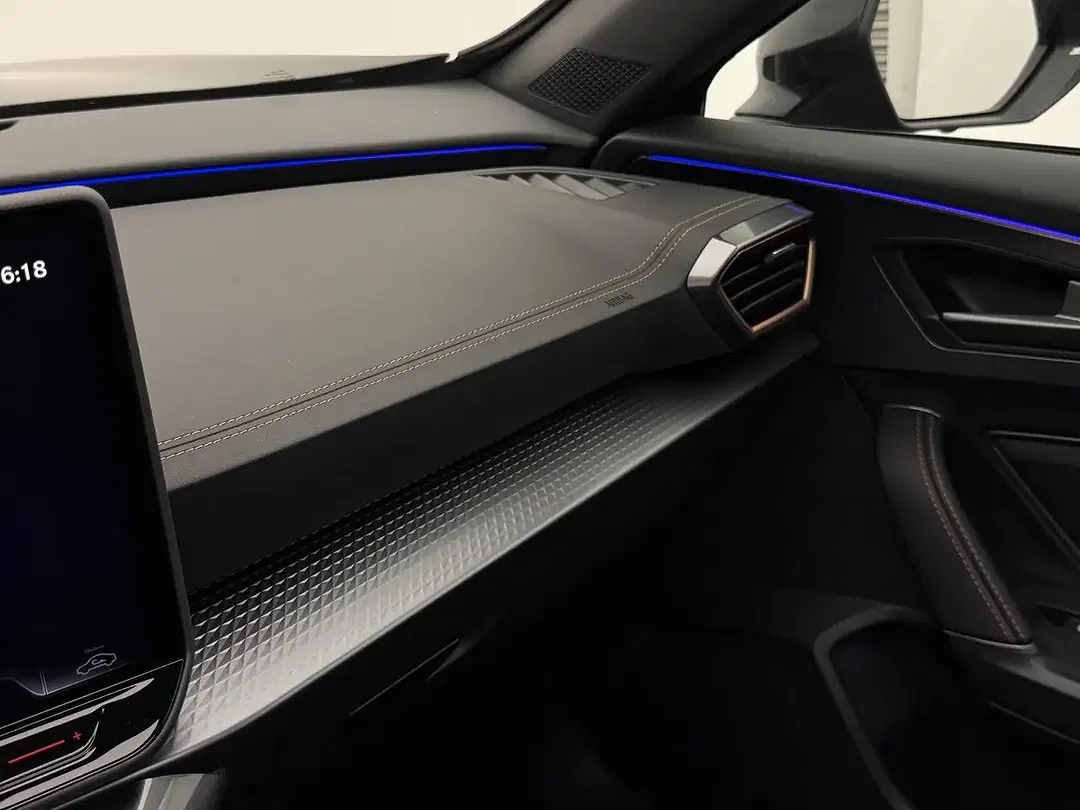 CUPRA Formentor 2.0 TSI 4Drive Matrix LED - Thumbnail 49