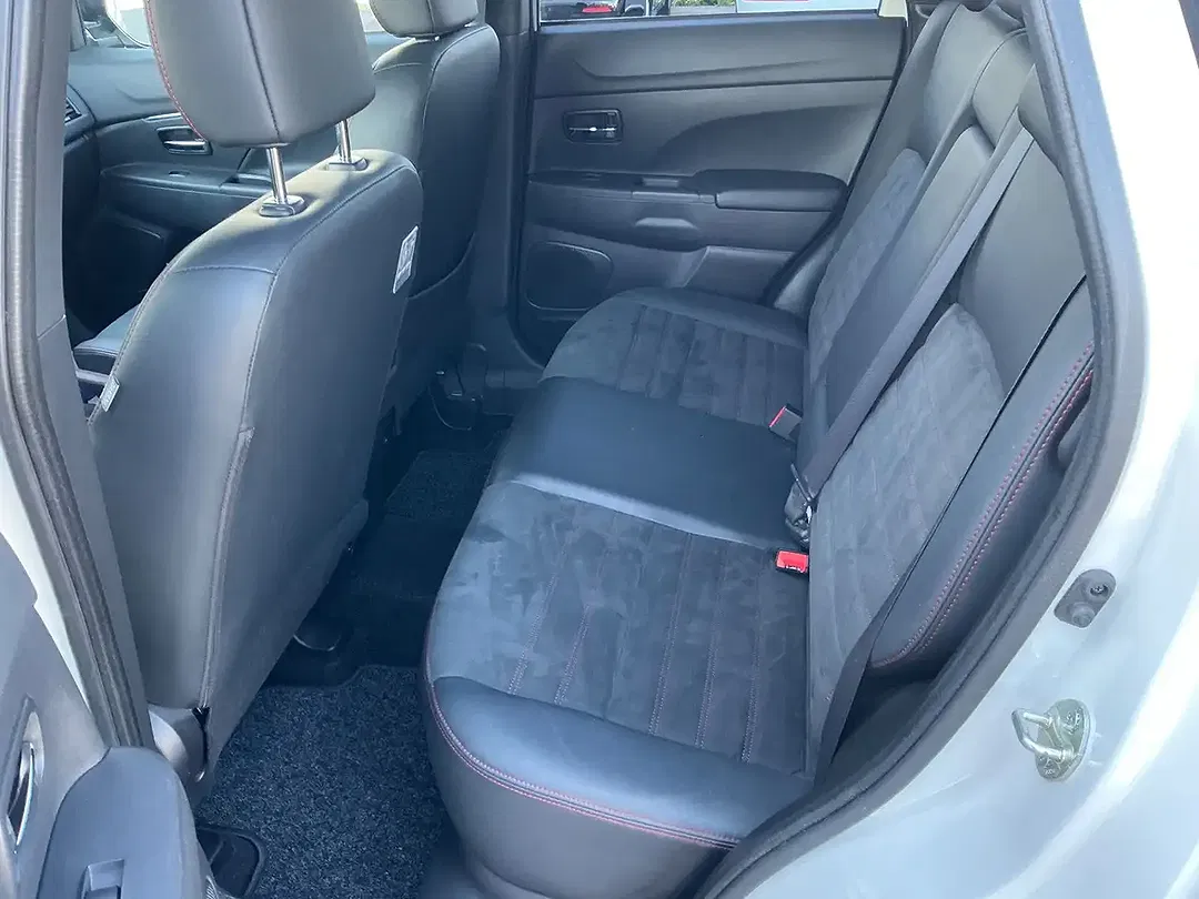 Mitsubishi ASX 2.0 MIVEC AUT Invite - Thumbnail 10