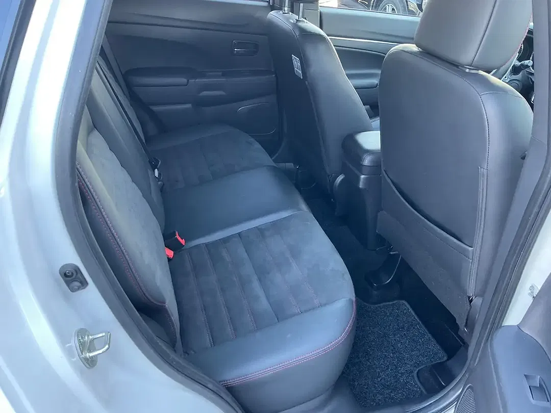 Mitsubishi ASX 2.0 MIVEC AUT Invite - Thumbnail 12