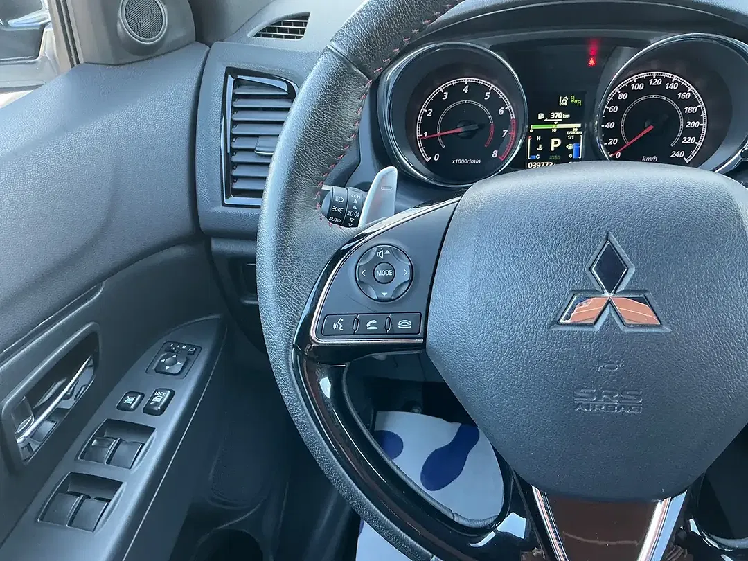 Mitsubishi ASX 2.0 MIVEC AUT Invite - Thumbnail 21