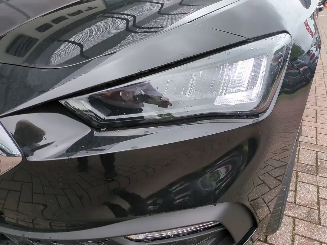 SEAT Leon 1.5 eTSI DSG AUT Road Edition - Thumbnail 7