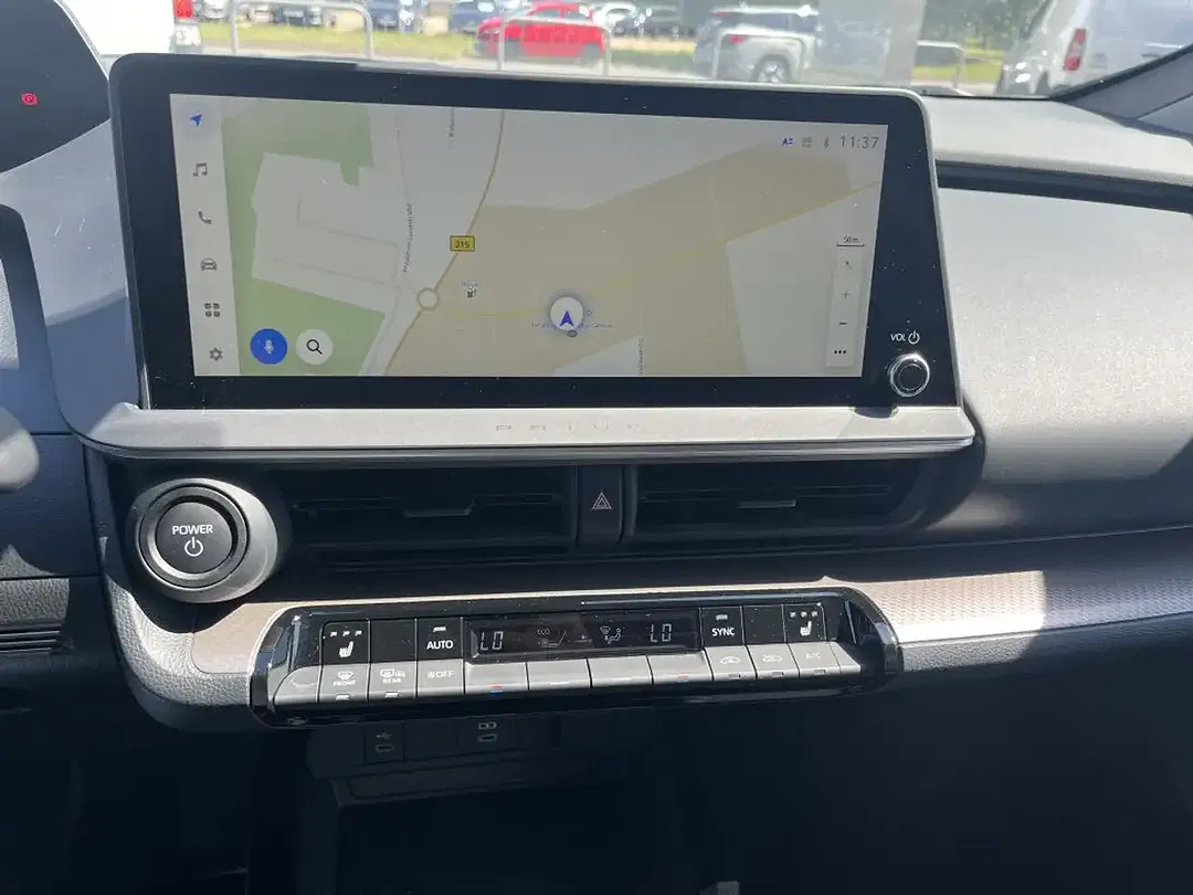 Toyota Prius PHEV Executive - Thumbnail 14