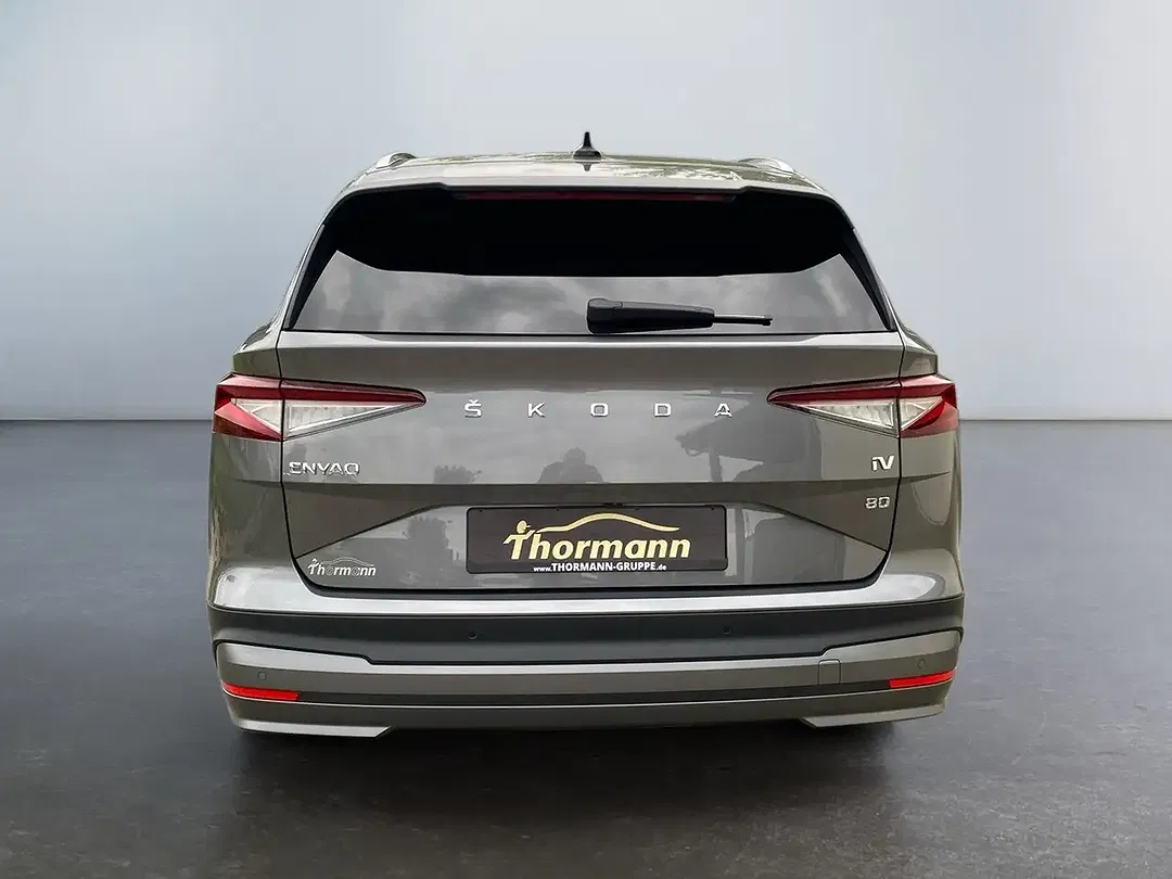 Skoda Enyaq 80 Loft - Thumbnail 5