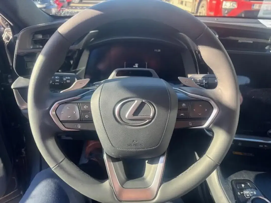 Lexus RZ 300e 350h - Thumbnail 12