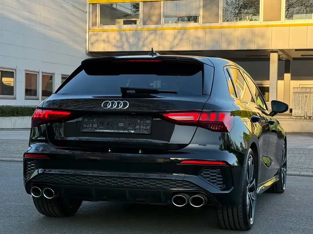 Audi S3 2.0 TFSI quattro Matrix LED Sportback - Thumbnail 6