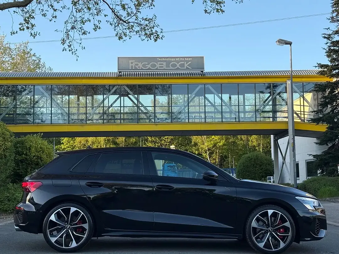 Audi S3 2.0 TFSI quattro Matrix LED Sportback - Thumbnail 9