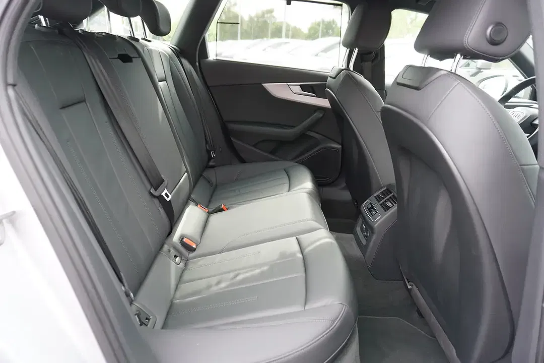 Audi A4 40 TDI S tronic Avant advanced - Thumbnail 13