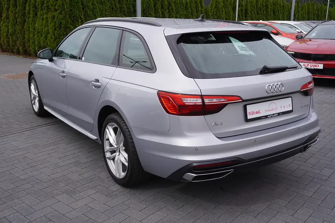 Audi A4 40 TDI S tronic Avant advanced - Thumbnail 1