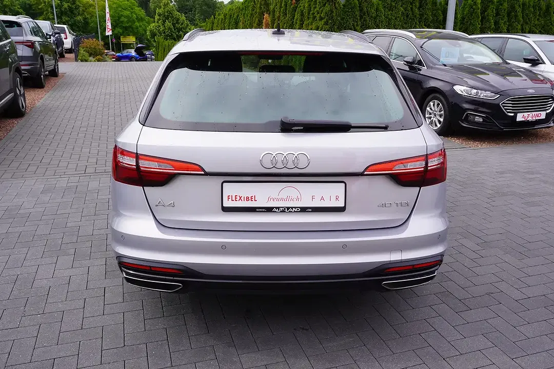 Audi A4 40 TDI S tronic Avant advanced - Thumbnail 2