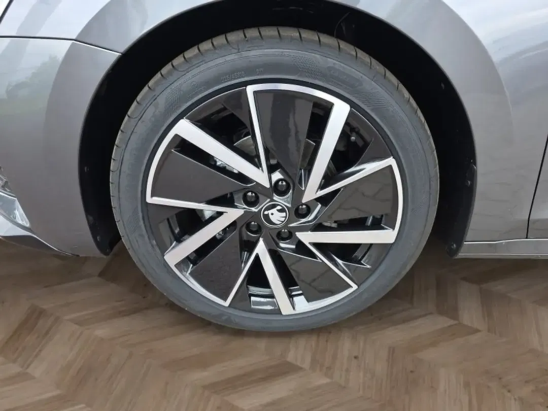 Skoda Octavia 1.5 TSI MHEV Combi Sportline - Thumbnail 14