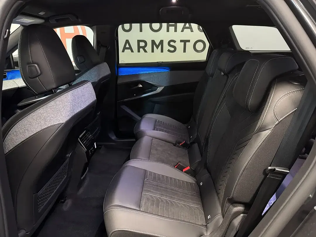 Peugeot 5008 145 Hybrid GT Exclusive - Thumbnail 24
