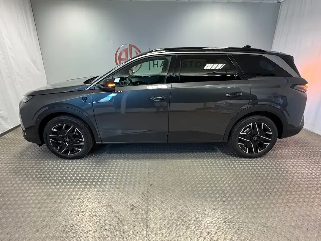 Peugeot 5008 145 Hybrid GT Exclusive - Thumbnail 3