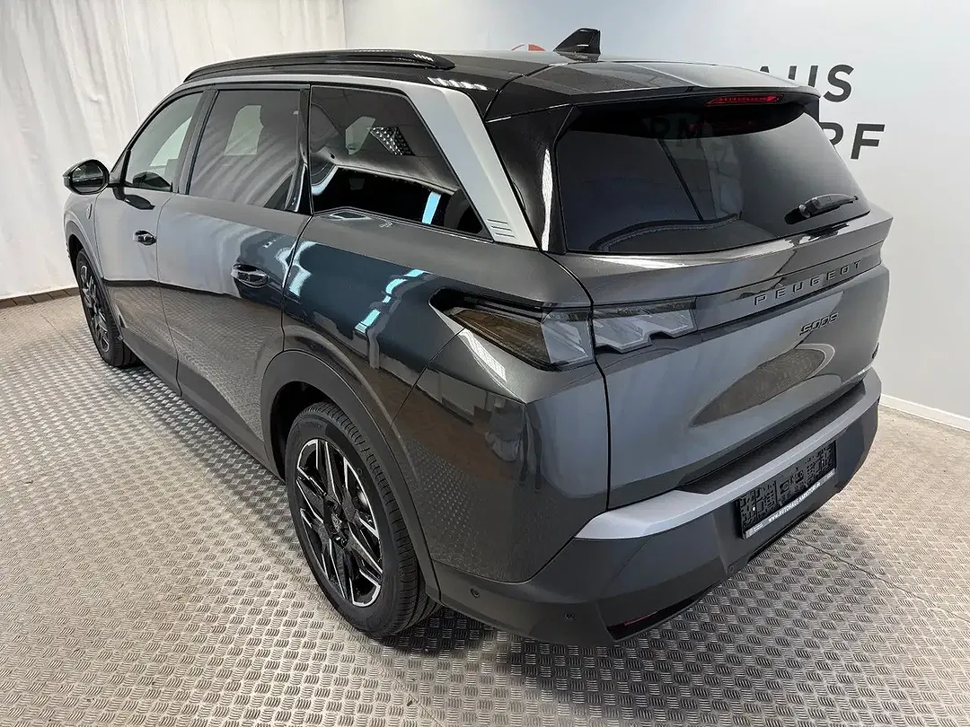 Peugeot 5008 145 Hybrid GT Exclusive - Thumbnail 4